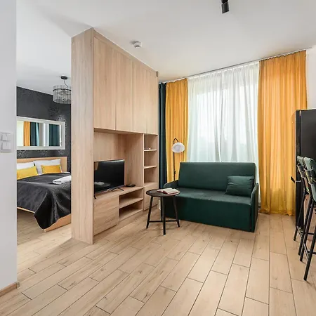 Shortstaypoland Pileckiego B91 *