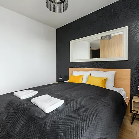Shortstaypoland Pileckiego B91 *