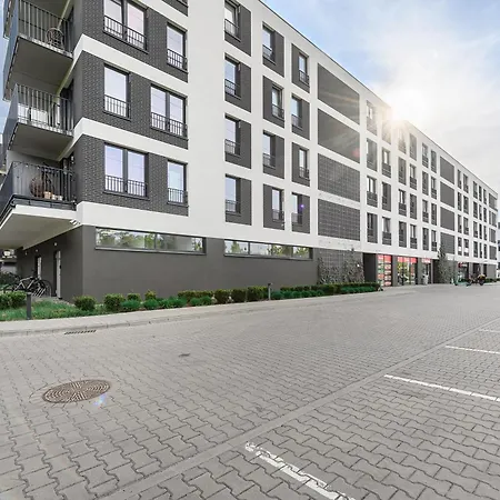 Shortstaypoland Pileckiego B91 *